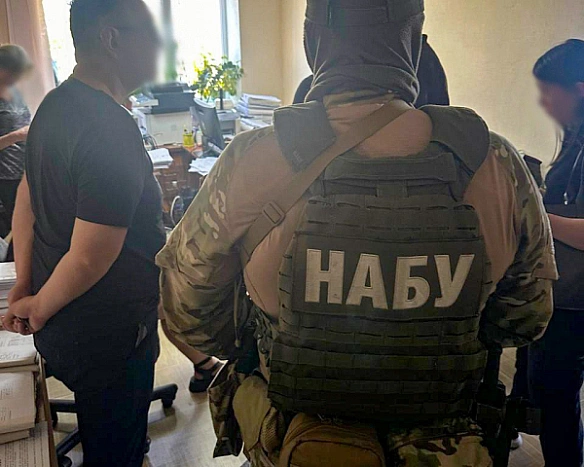 НАБУ спростувало повідомлення про слідчі дії навколо ракети Фламінго