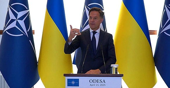 Поки Європа пропонує створити буферну зону між Україною і Росією, останні влучають по її офісах під час обстрілів Києва. Акценти світових ЗМІ 29 серпня