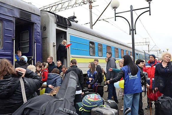 Із Донеччини та Дніпровщини евакуації потребують понад 234 тис. людей, - Мінгромад