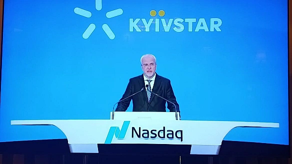 СЕО Олександр Комаров: «Капіталізація «Київстар» – приблизно $2,8 млрд». Наскільки це перевершило оцінки Vodafone Ukraine та lifecell 