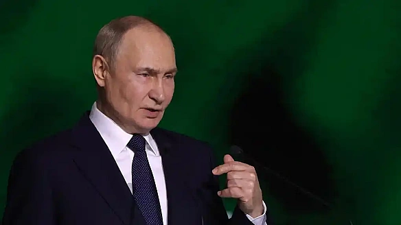 Візит Путіна до Китаю для участі у саміті ШОС 2025