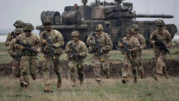 Лідери ЄС розробили точні плани з розгортання військ в Україні: ЗМІ дізнались, про що йдеться