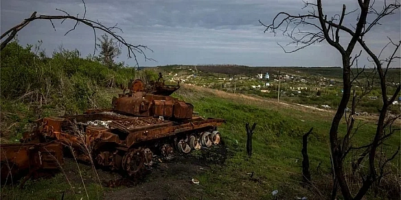 Втрати росіян в Україні зросли на 800 окупантів, 53 артсистеми та РСЗВ за добу — Генштаб ЗСУ