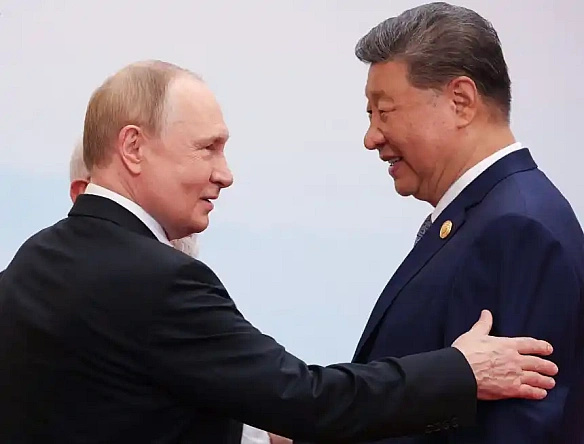 Перша офіційна зустріч Путіна та Сі Цзіньпіна в Пекіні