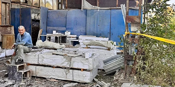Поцілили по скульпторах. Садовий показав наслідки нічного російського удару по Львову