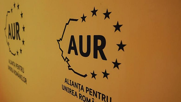 Румунія: ультраправі хочуть починати шкільні заняття з гімну й молитви