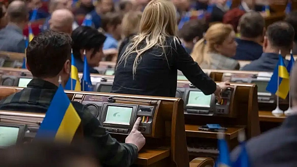 Верховна Рада відновлює прямі трансляції засідань з вересня 2025