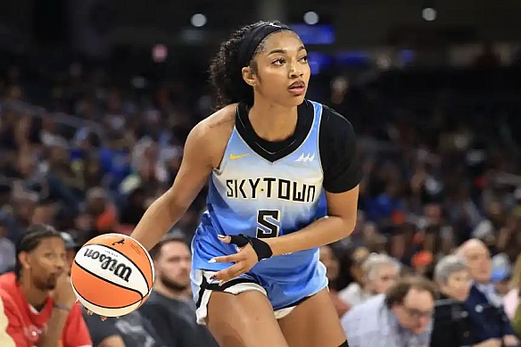 Енджел Різ відсторонена від Chicago Sky через критику команди