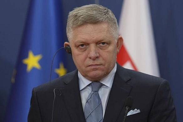 Путін готовий зустрітися із Зеленським: Фіцо розкрив плани диктатора