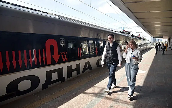 Укрзалізниця опублікувала графік руху поїздів до міст ЄС з Ужгорода: квитки вже в продажу 