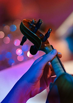 - Заходи WE.UA