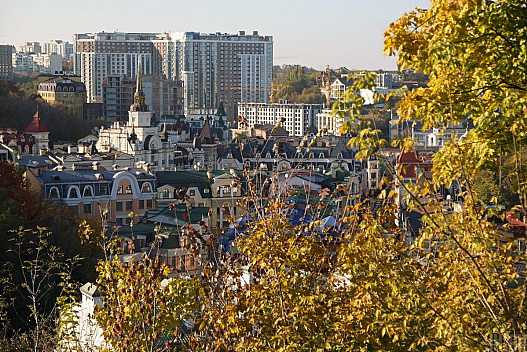 Перед вихідними в Києві буде багато сонця і жодної краплі дощу: прогноз на 7 листопада - we.ua