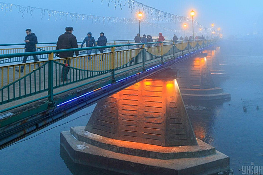 Київ накрив густий туман: видимість впала до 200 метрів - weua.social