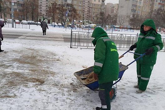 Киян просять не виходити в місто без нагальної потреби: яка причина - we.ua