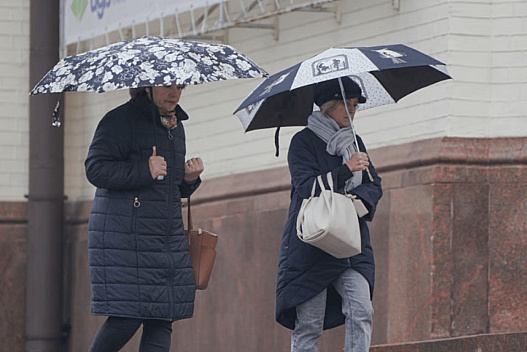 Гідрометцентр попередив про опади та сильні вітри в Україні сьогодні - we.ua