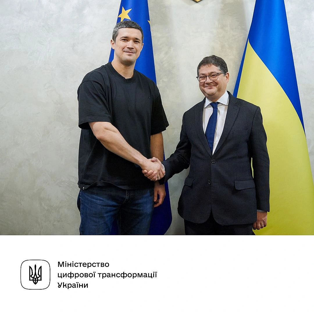 🇫🇷 Міцне європейське партнерство: Михайло Федоров зустрівся з Уповноваженим Президента Франції з відбудови України Пʼєром Ельбро... - Мінцифра на we.ua