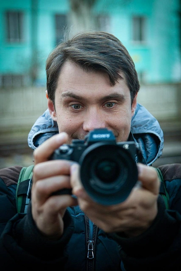 Вітаємо улюбленого друга і фотографа Міху Хайкіна. Він - наше «пильне око», іронічний погляд на усе на світі, надійне плече. На... - Територія А на we.ua