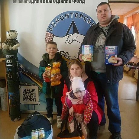 Знову працював наш Банк одягу. 🧥👖До нас завітали 30 родин, які пережили важкі випробування. І ми раді, що могли допомогти їм.... - Волонтерська північ на we.ua