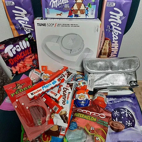 Наразі ми активно готуємося до святкування Миколая! З кожним подарунком, що надійшов для наших дітей, ми переживаємо радість раз... - Волонтерська північ на we.ua