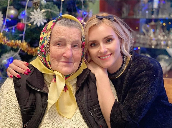 Ірина Федишин перенесла концерти через смерть рідної бабусі. Співачка повідомила: «Сьогодні, на 85 році життя, не стало моєї б... - Територія А на we.ua