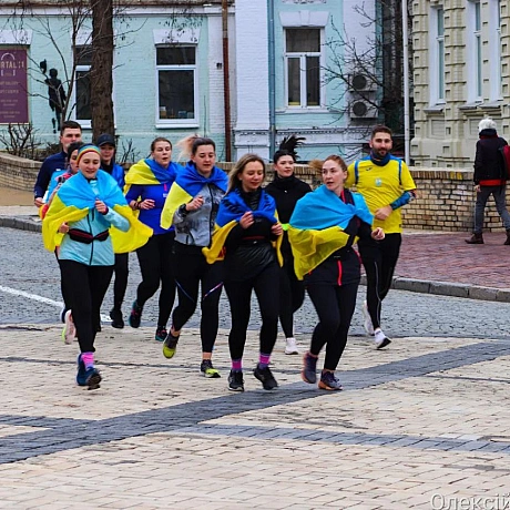 Незламні. Разом.Київ, 24 лютого 2024 року. У другу річницю повномасштабної війни рідні військовополонених та просто небайдужі ... - Репортер інформує на we.ua