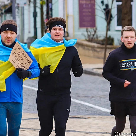 Незламні. Разом.Київ, 24 лютого 2024 року. У другу річницю повномасштабної війни рідні військовополонених та просто небайдужі ... - Репортер інформує на we.ua