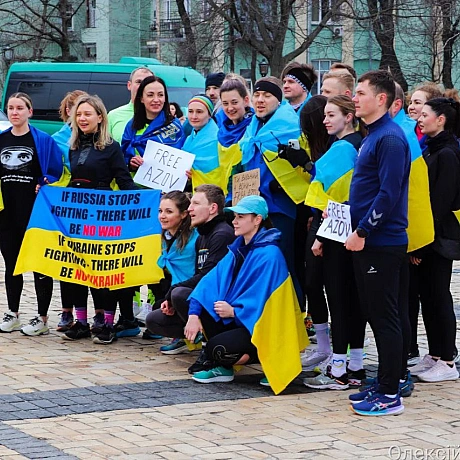 Незламні. Разом.Київ, 24 лютого 2024 року. У другу річницю повномасштабної війни рідні військовополонених та просто небайдужі ... - Репортер інформує на we.ua