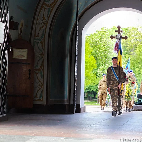 Ми з глибоким сумом прощаємося з Денисом Зеленим, хоробрим українським воїном, який віддав своє життя за нашу свободу.Денис сл... - Репортер інформує на we.ua
