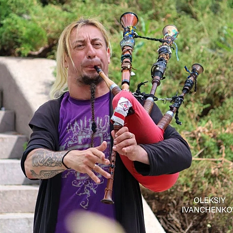 #волинщик #роботарепортер #Київ #workreporter #reportage #вуличниймузикант #bagpiper #busker - Репортер інформує на we.ua