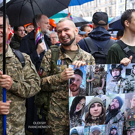 У Києві провели Марш рівності. Зібралися представники ЛГБТК+, військові, ветерани війни, дипломати. Однією з вимог учасників Мар... - Репортер інформує на we.ua