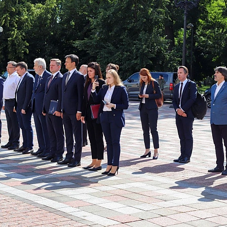 В Україні перебуває Маршалок Сейму Польщі Шимон Головня.Це перший візит Спікера Сейму Польщі до нашої країни. Цей візит має важ... - Репортер інформує на we.ua