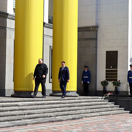 В Україні перебуває Маршалок Сейму Польщі Шимон Головня.Це перший візит Спікера Сейму Польщі до нашої країни. Цей візит має важ... - Репортер інформує на we.ua