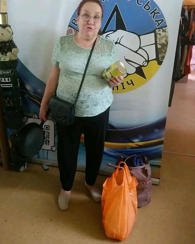 Наш Банк одягу знову дарував тепло!Родини, які потребують допомоги, мали можливість обрати для себе одяг, взуття та побутові р... - Волонтерська північ на we.ua