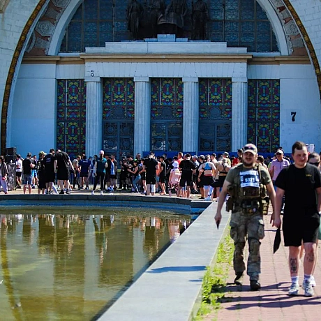 Забіг Честі імені Рекрута: вшануємо пам'ять героя, біжучи за Україну!30 червня 2024 року в Києві відбувся Забіг Честі імені Ре... - Репортер інформує на we.ua