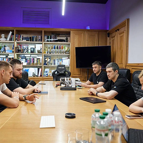 🇺🇦 Інвестиції в Україну та розвиток на локальному ринку: Команда Мінцифри зустрілася із CEO BoltМихайло Федоров та заступник М... - Мінцифра на we.ua