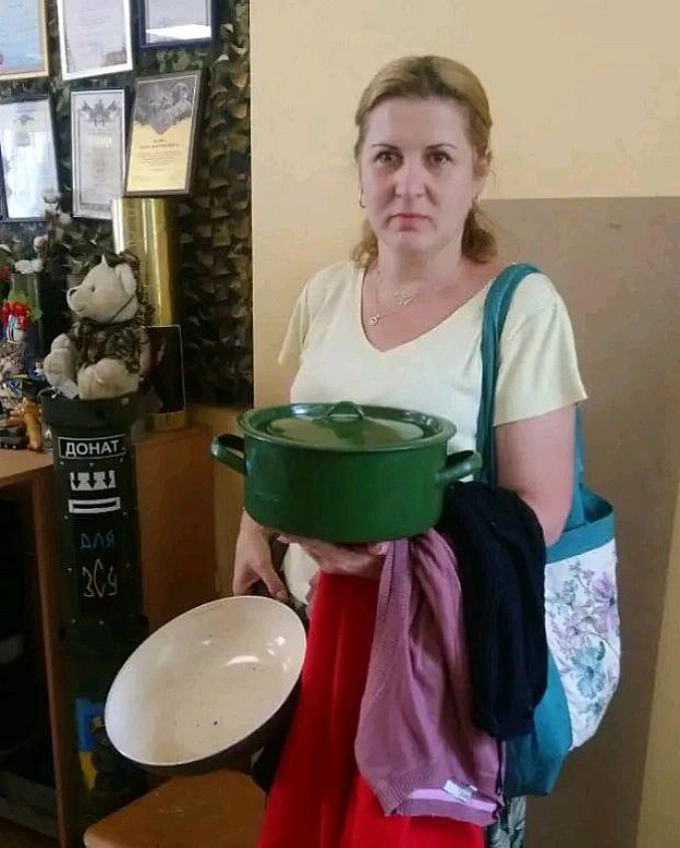 Велике дякуємо всім, хто долучається до роботи нашого Банку одягу! Завдяки вашій щедрості ми можемо допомагати родинам ВПО. #в... - Волонтерська північ на we.ua