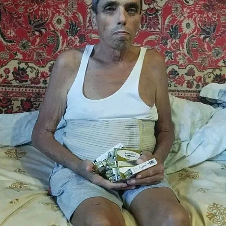 Ми продовжуємо допомагати тим, хто найбільше цього потребує! Завдяки Ruth Schmitt та всім небайдужим, ми змогли передати продукт... - Волонтерська північ на we.ua