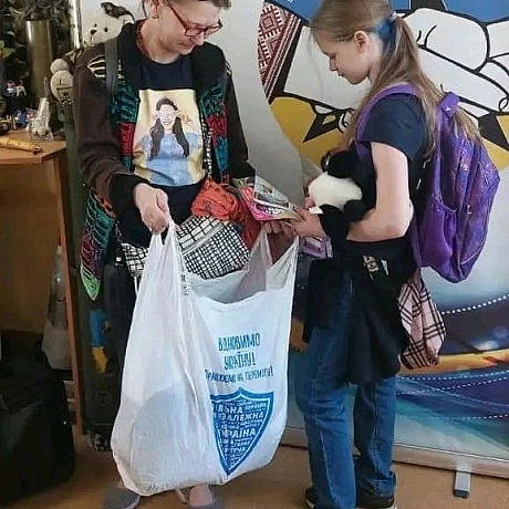 Велике спасибі всім, хто приніс одяг та речі до нашого Банку!Завдяки вашій доброті ми можемо допомагати родинам ВПО. Ваша щедрі... - Волонтерська північ на we.ua