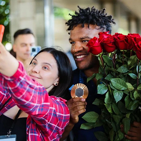❤️ Яка неймовірна атмосфера була сьогодні на зустрічі наших олімпійців! 🇺🇦 Сльози радості, обійми, щирі посмішки – це все про ... - Репортер інформує на we.ua