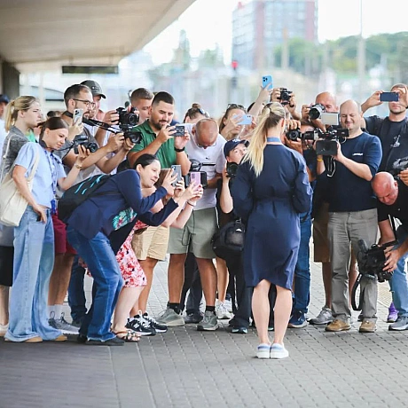 ❤️ Яка неймовірна атмосфера була сьогодні на зустрічі наших олімпійців! 🇺🇦 Сльози радості, обійми, щирі посмішки – це все про ... - Репортер інформує на we.ua