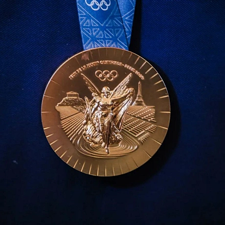🏅🇺🇦 Жан Беленюк символічним жестом оголосив про завершення своєї кар'єри у спортивній боротьбі. Здобувши перемогу над поляком Ар... - Репортер інформує на we.ua