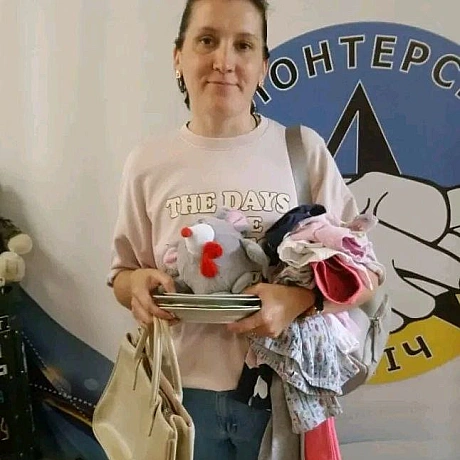 Звітуємо про роботу нашого Банку одягу на минулому тижні! Іграшки, одяг, взуття, побутові речі - все це отримали родини ВПО, які... - Волонтерська північ на we.ua