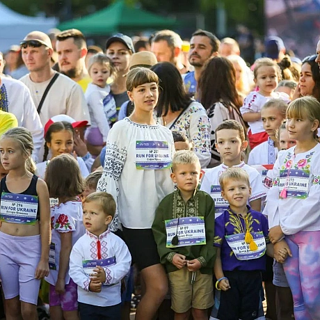 Від малечі до ветеранів, від професійних спортсменів до любителів – забіг у вишиванках об’єднав нас усіх. Кожен з нас, одягнувши... - Репортер інформує на we.ua