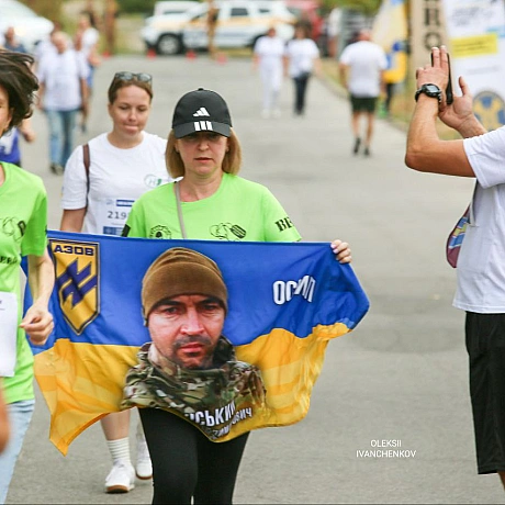 🇺🇦 31 серпня, серця мільйонів об'єдналися в шануванні наших героїв! ‍♂️ Забіг 