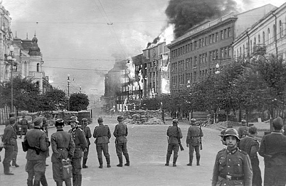 24 вересня 1941 року у центрі Києва було підірвано численні будівлі. Вибухи та пожежі тривали і у наступні дні. Київ назавжди вт... - WAS на we.ua