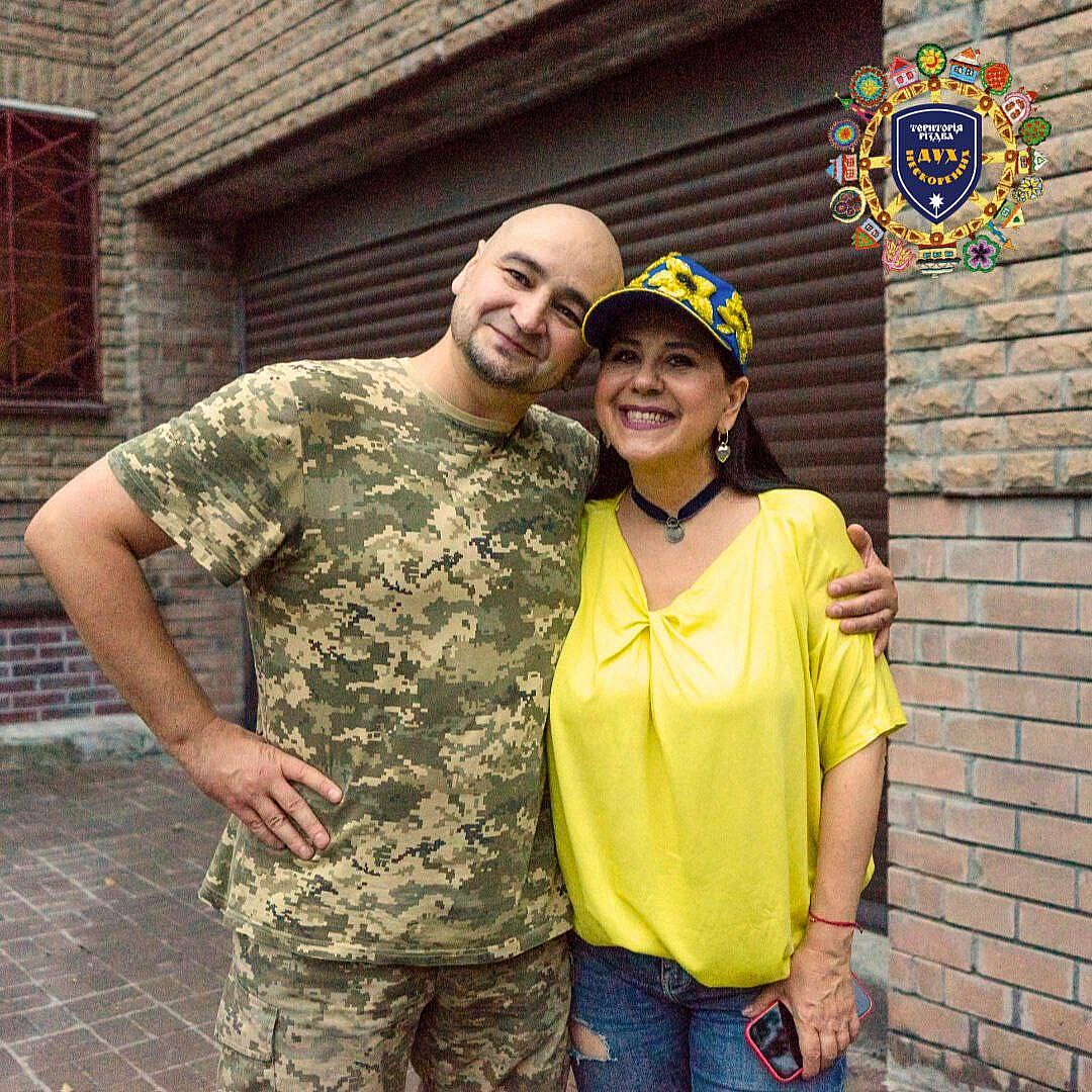 Територія Різдва. Дух нескорених. Хроніки.Вітаємо у нашому проекті!Неймовірного поета-бунтаря, нашого захисника, справжнього д... - Територія А на we.ua