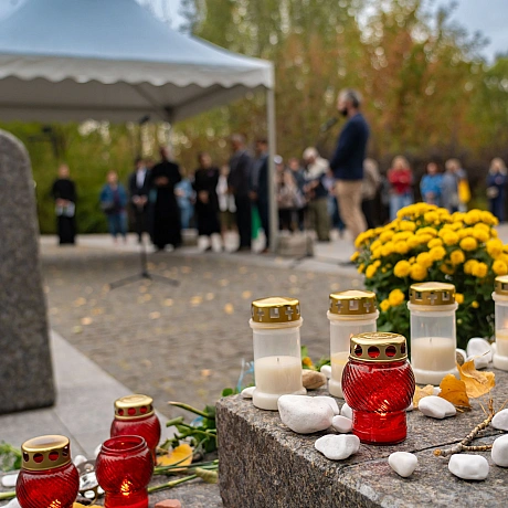 🥀29 вересня на території Національного історико-меморіального заповідника «Бабин Яр» поряд із пам\'ятником Менора відбувся між... - Український інститут національної пам'яті на we.ua