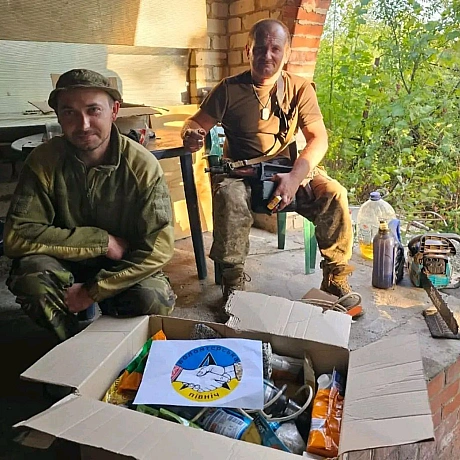Інструменти, щоб ремонтувати, ліки, щоб лікувати, смаколики, щоб підняти бойовий дух – все це ми передали нашим захисникам з 3, ... - Волонтерська північ на we.ua