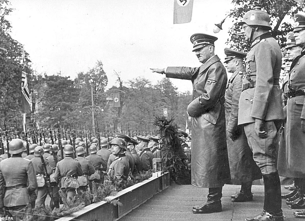 5 жовтня 1939 року у Варшаві відбувся парад Вермахту, який став символом завершення Польської кампанії. Цей парад був організова... - WAS на we.ua
