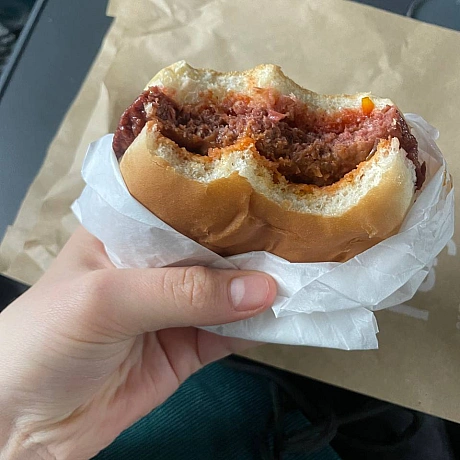 В Інтерсіті тепер є веган бургер з котлетою від Wanted Vegan 🤗 Тепер чекаю на появу рослинного молока і можна буде насолоджува... - 🌱 Веганський Тернопіль на we.ua